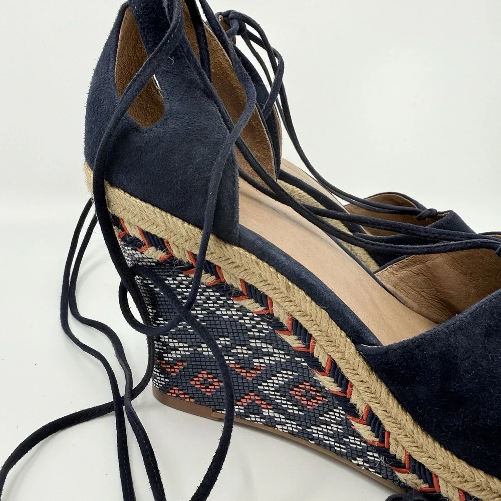 NEW CABI ISLA SUEDE WEDGE ESPADRILLE AZTEC WOMEN 10 Ankle Tassel Nautical‎ 6001